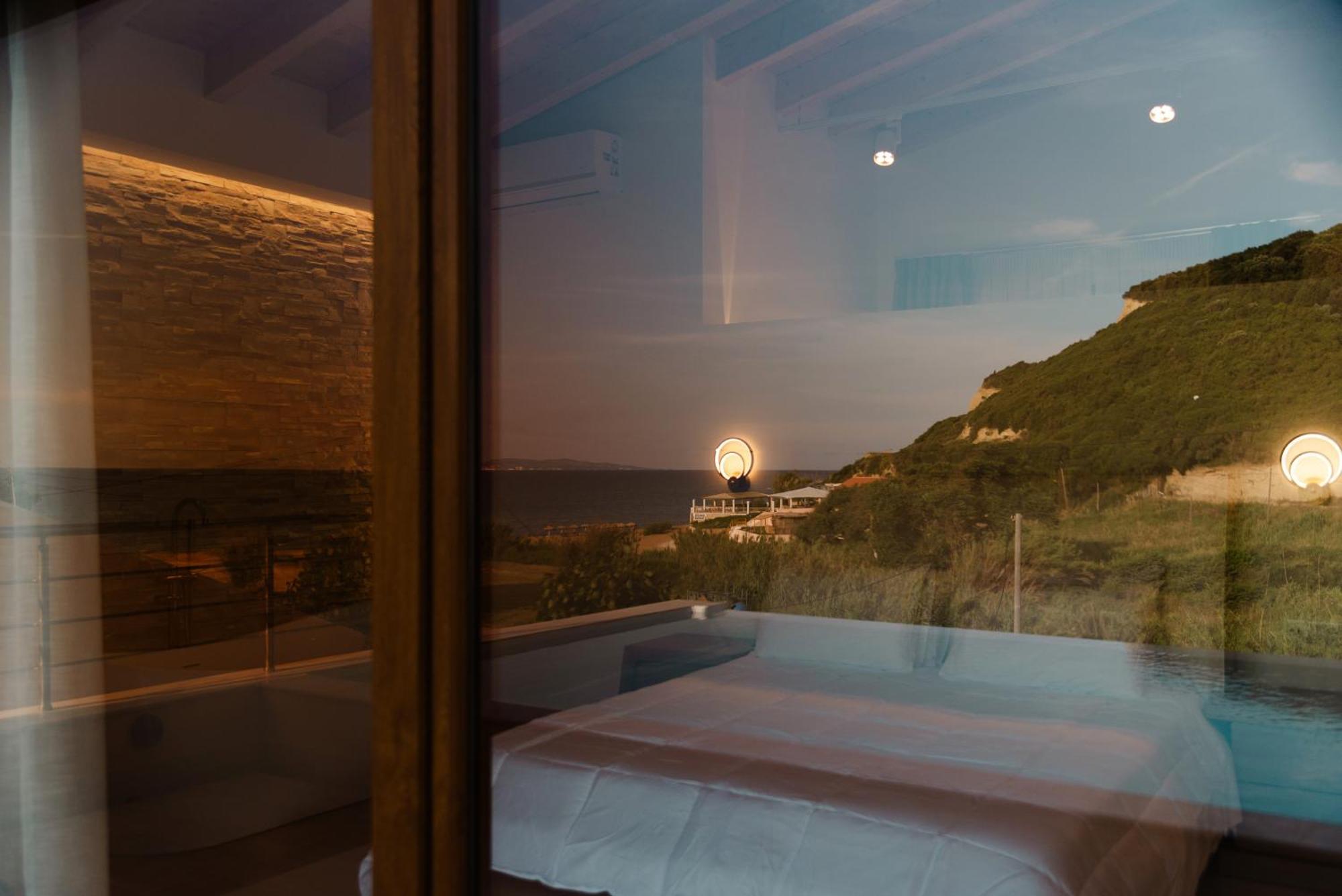 Vitaládes Villa Vasillis-Heated Swimming Pool With Infinity View מראה חיצוני תמונה