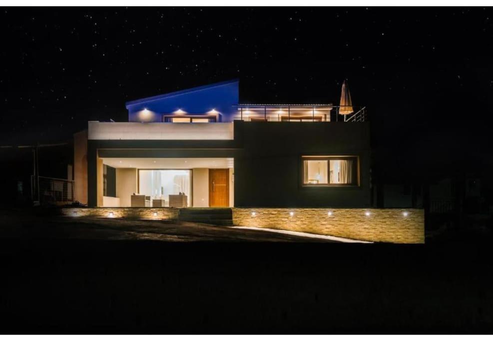 Vitaládes Villa Vasillis-Heated Swimming Pool With Infinity View מראה חיצוני תמונה